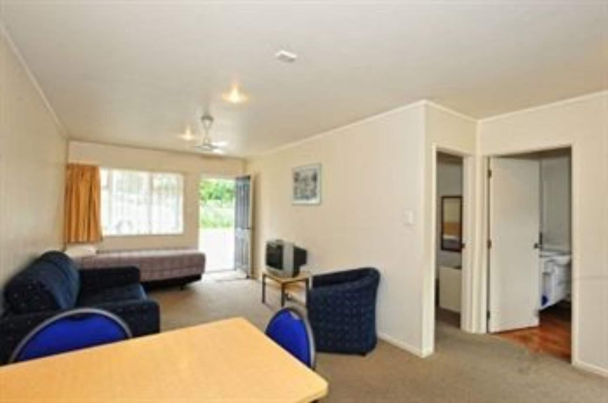 Captain Cook Motor Lodge Gisborne Buitenkant foto