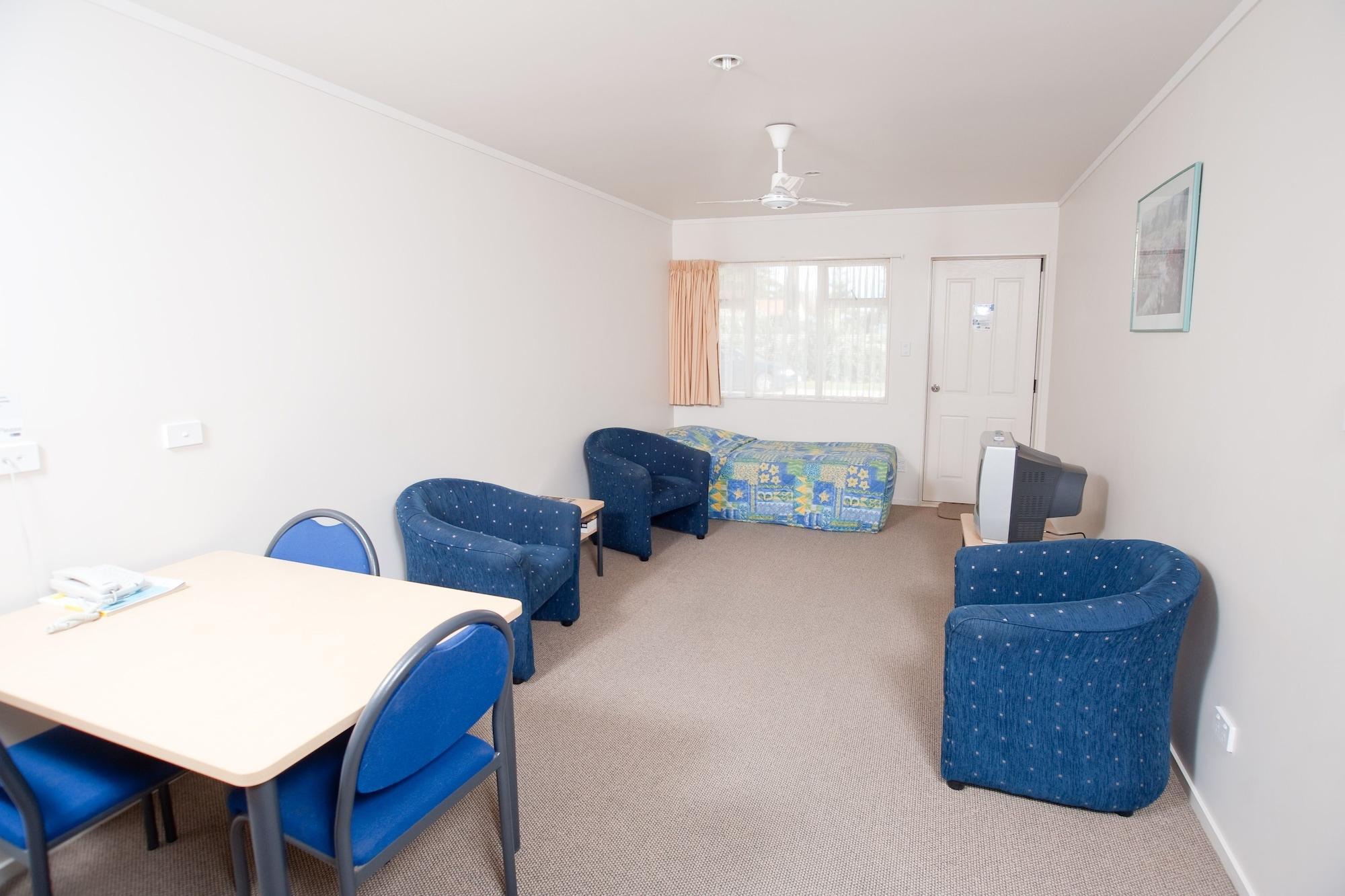 Captain Cook Motor Lodge Gisborne Buitenkant foto