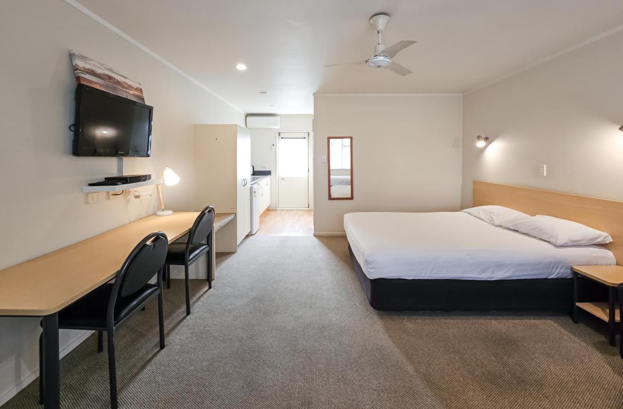 Captain Cook Motor Lodge Gisborne Buitenkant foto