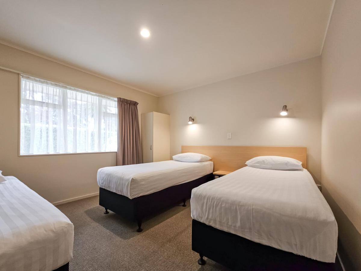 Captain Cook Motor Lodge Gisborne Buitenkant foto