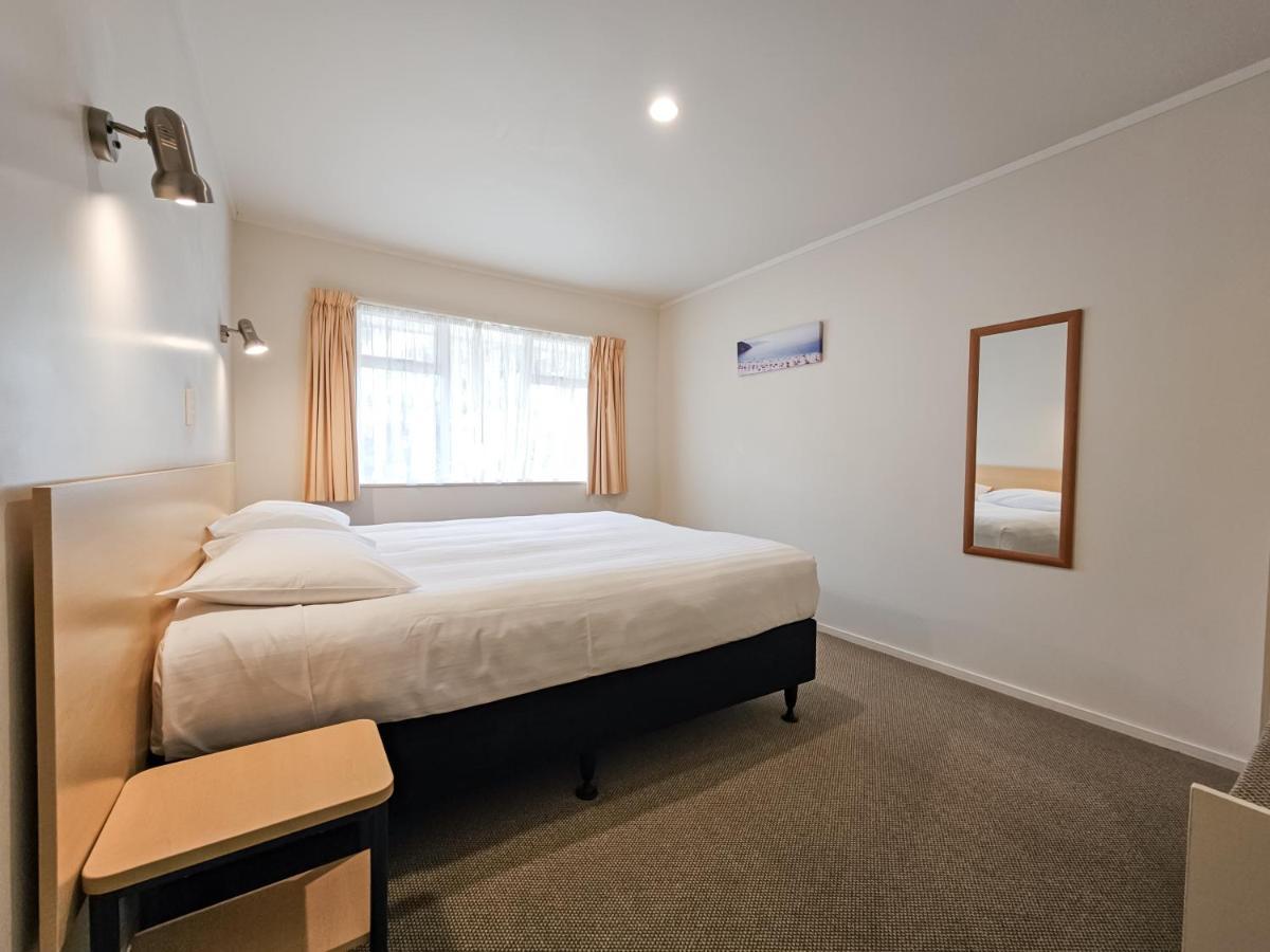 Captain Cook Motor Lodge Gisborne Buitenkant foto