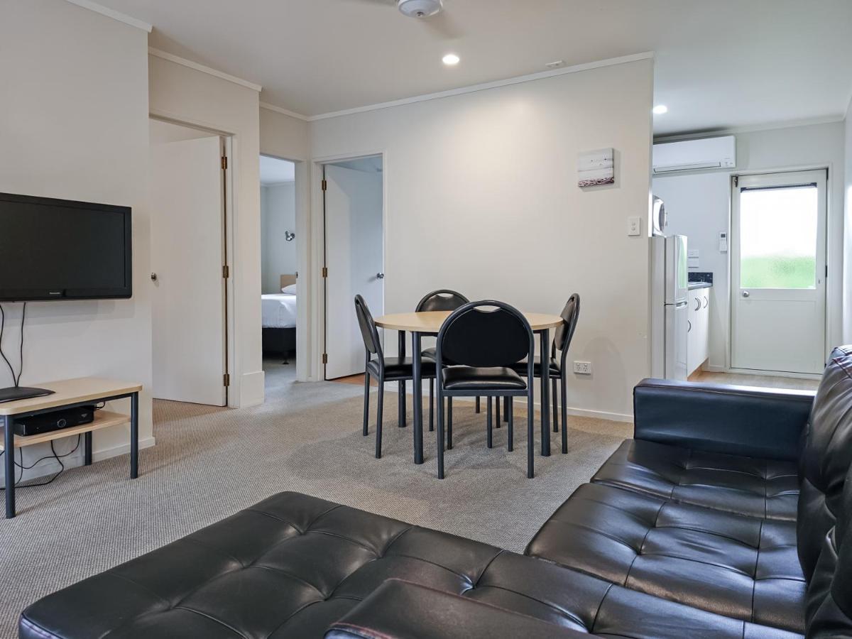 Captain Cook Motor Lodge Gisborne Buitenkant foto