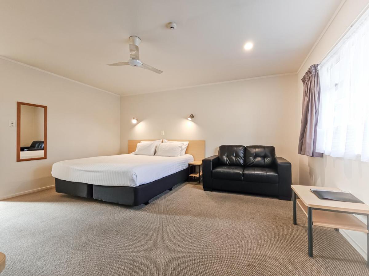Captain Cook Motor Lodge Gisborne Buitenkant foto