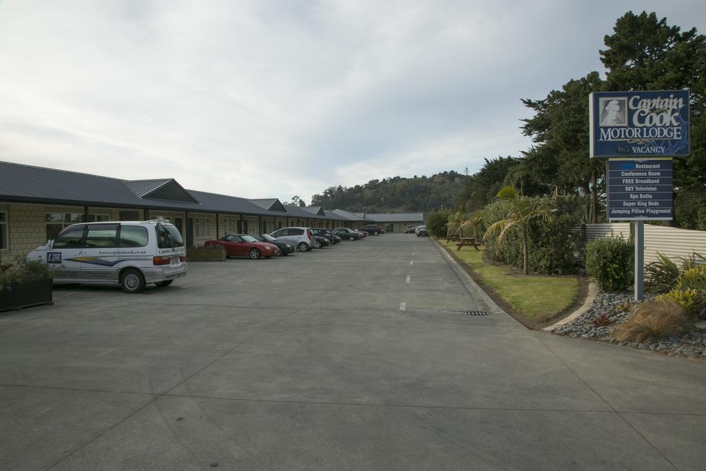 Captain Cook Motor Lodge Gisborne Buitenkant foto